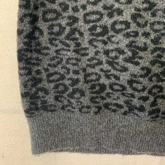 Anthropologie women's small tunic sweater cowl neck gray cheetah wool yak long s - Picture 8 of 10